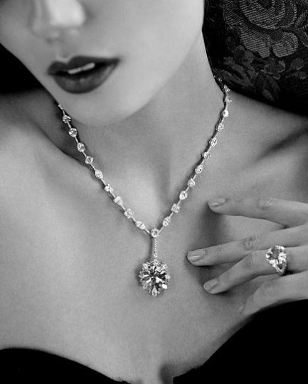 Gioielli donna oro 18k , argento o acciaio su  gioiellitosti.it