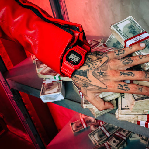 Casio G - Shock DW - 5600SFE25 - 4 Limited Edition "Sfera Ebbasta" | Gioiellitosti.it