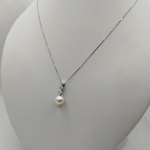 Ciondolo con perla e diamanti con collana oro 18k | Gioiellitosti.it