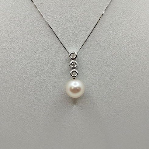 Ciondolo con perla e diamanti con collana oro 18k | Gioiellitosti.it