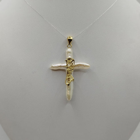 Croce Ciondolo con Perla Barocca e Oro 18k 5.50 gr | Gioiellitosti.it