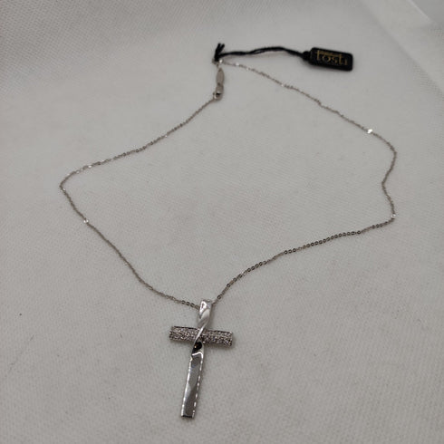 Croce di diamanti e collana in oro 18k | Gioiellitosti.it