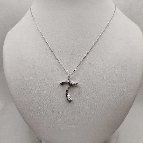 Croce in diamanti stilizzata e collana oro 18k | Gioiellitosti.it