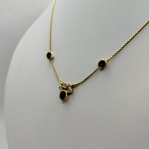 Girocollo oro 18k con pendente Zaffiro blu e Diamanti 43 cm 9 Gr | Gioiellitosti.it