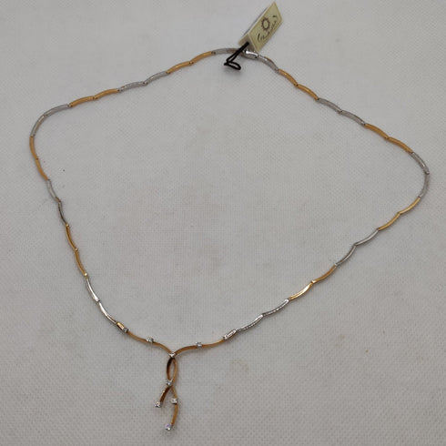 Girocollo semirigido con diamanti in oro 18k | Gioiellitosti.it