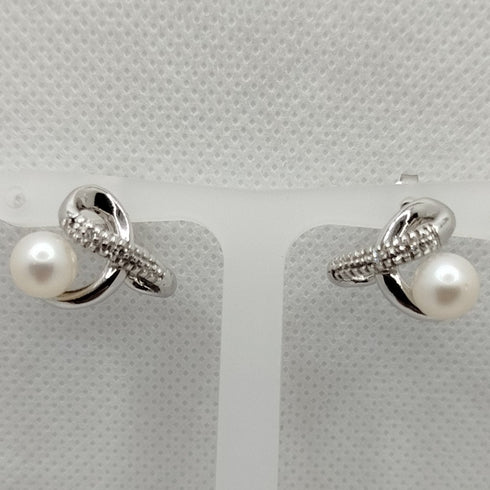 Orecchini con Perle e Diamanti oro 18k | Gioiellitosti.it