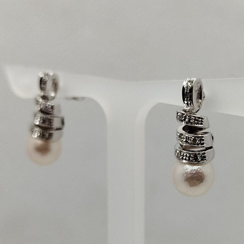 Orecchini Perla e Diamanti oro 18k | Gioiellitosti.it