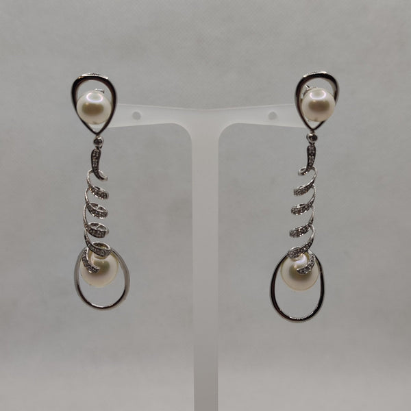 Orecchini Perle pendenti e Diamanti oro 18k | Gioiellitosti.it