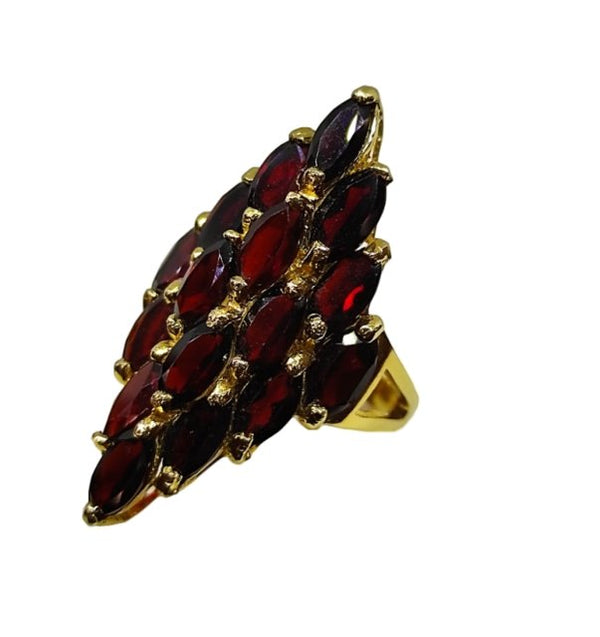 Anello oro 18 kt donna con pietre granato rosso | Gioiellitosti.it