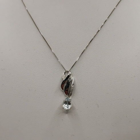 Collana ciondolo acquamarina diamanti oro 18k | Gioiellitosti.it