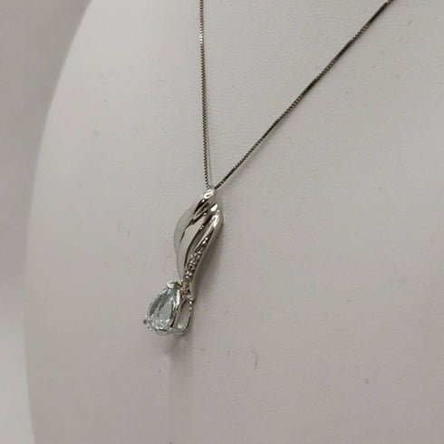 Collana ciondolo acquamarina diamanti oro 18k | Gioiellitosti.it