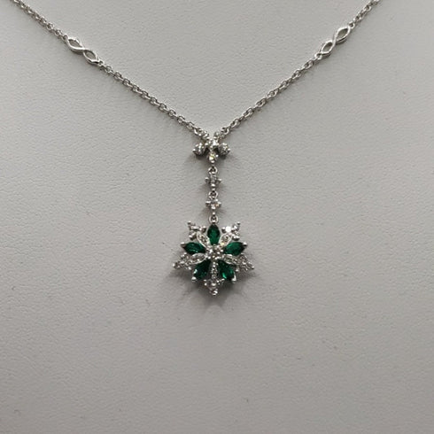 Collana ciondolo smeraldi e diamanti oro 18k | Gioiellitosti.it