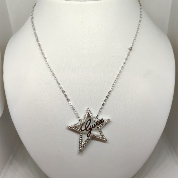 Collana Guess donna Girocollo in acciaio con pendente stella | Gioiellitosti.it