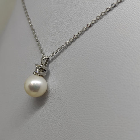 Collana punto luce oro bianco 18k Perla Naturale Diamanti | Gioiellitosti.it