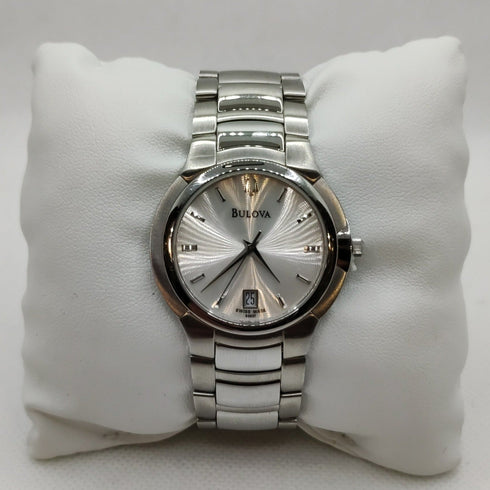 Orologio Bulova 63B37 Swiss Made sottile Acciaio | Gioiellitosti.it